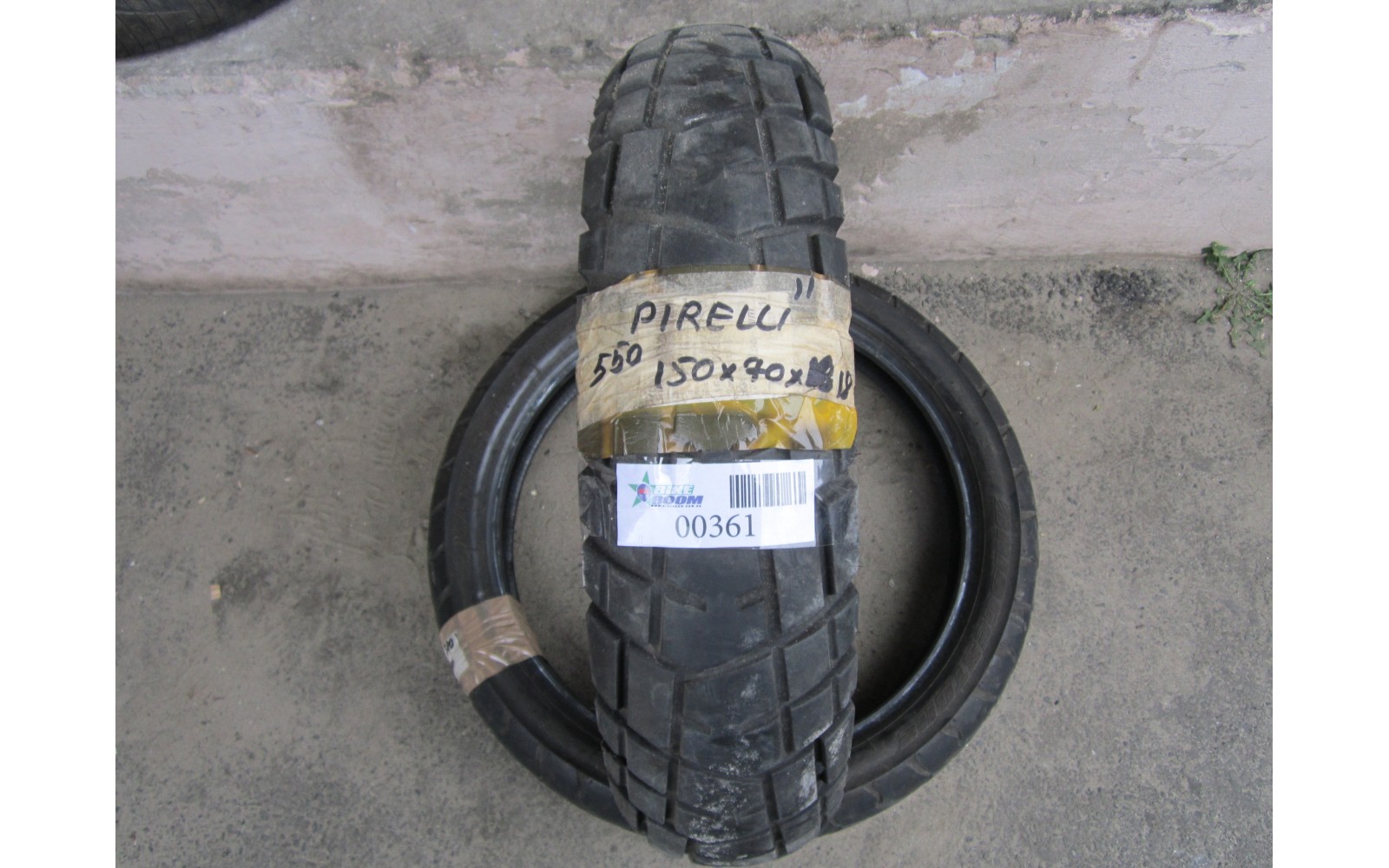 Моторезина Б.У Pirelli 150/70r18