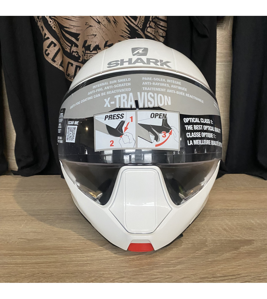 Shark Evo-JET WHITE   M