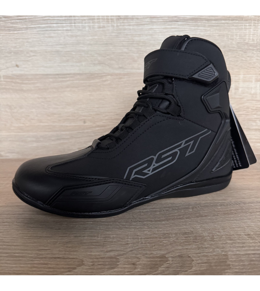 RST Sabre Moto Waterproof Shoe Black Urban Motorcycle Boots UK6/EU40