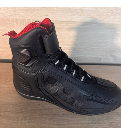 IXS Trainer  42